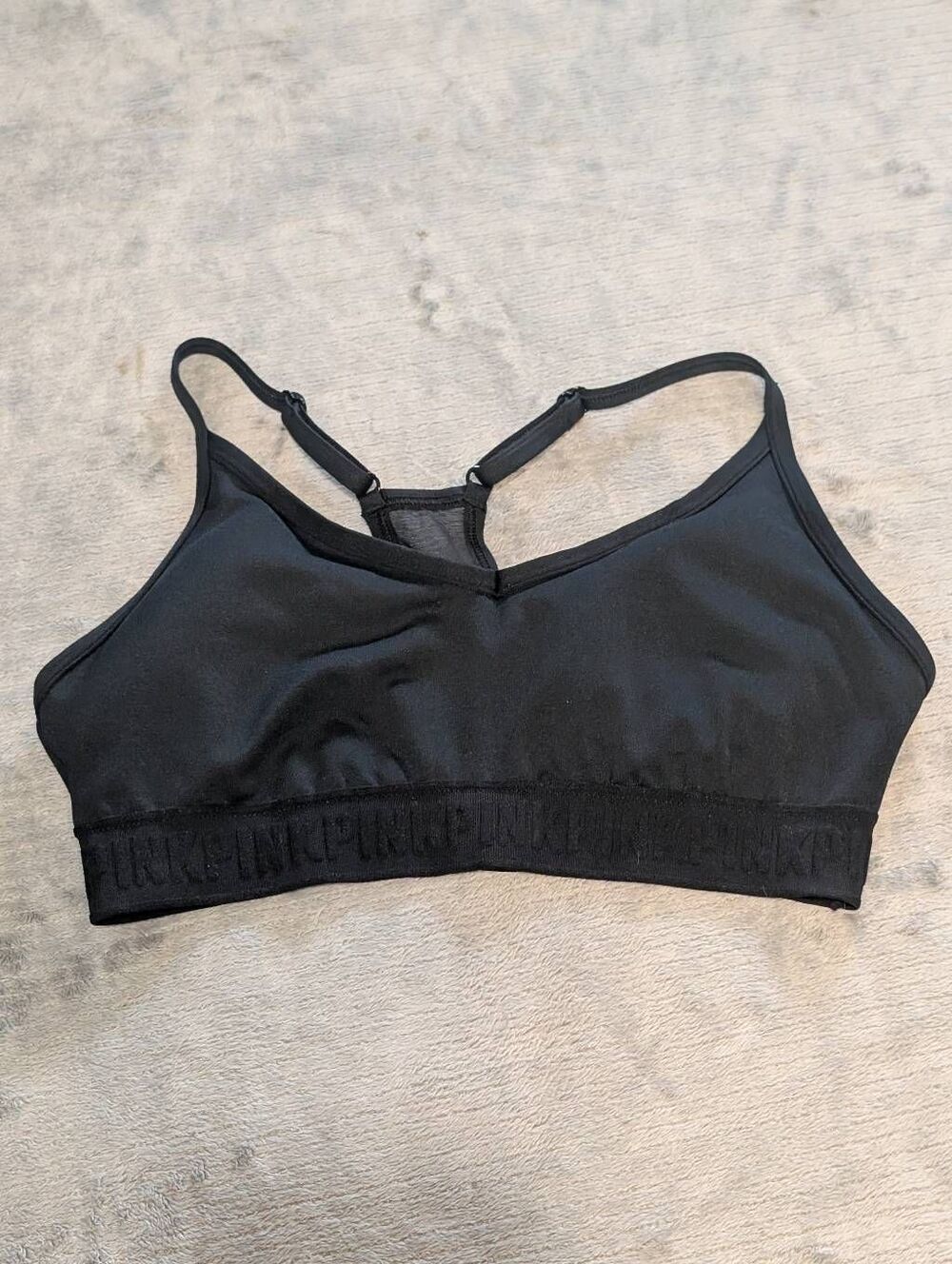 Victoria's Secret PINK size M Ultimate Lightly Lined Sports Bra Black